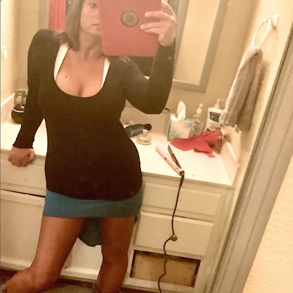 NEW LISTING‼️CUPIO Hi Low Mini Skirt NWT $… - Picture 3 of 14